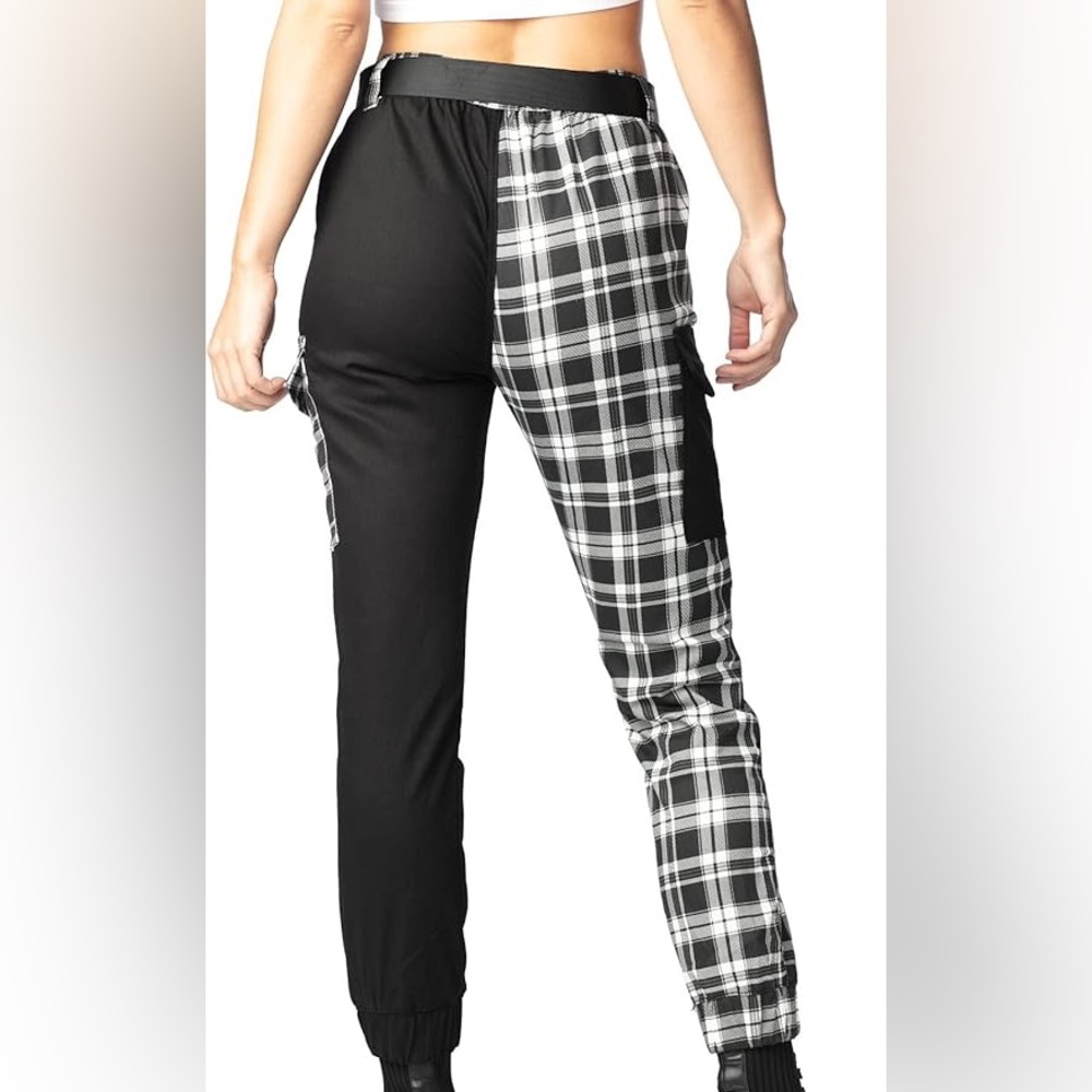 Almost Famous Monochrome Plaid Trousers - Picture 3 of 9
